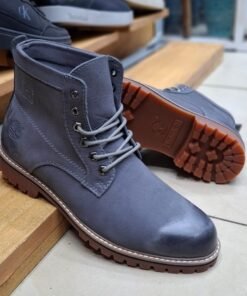 Alternative view of Boots